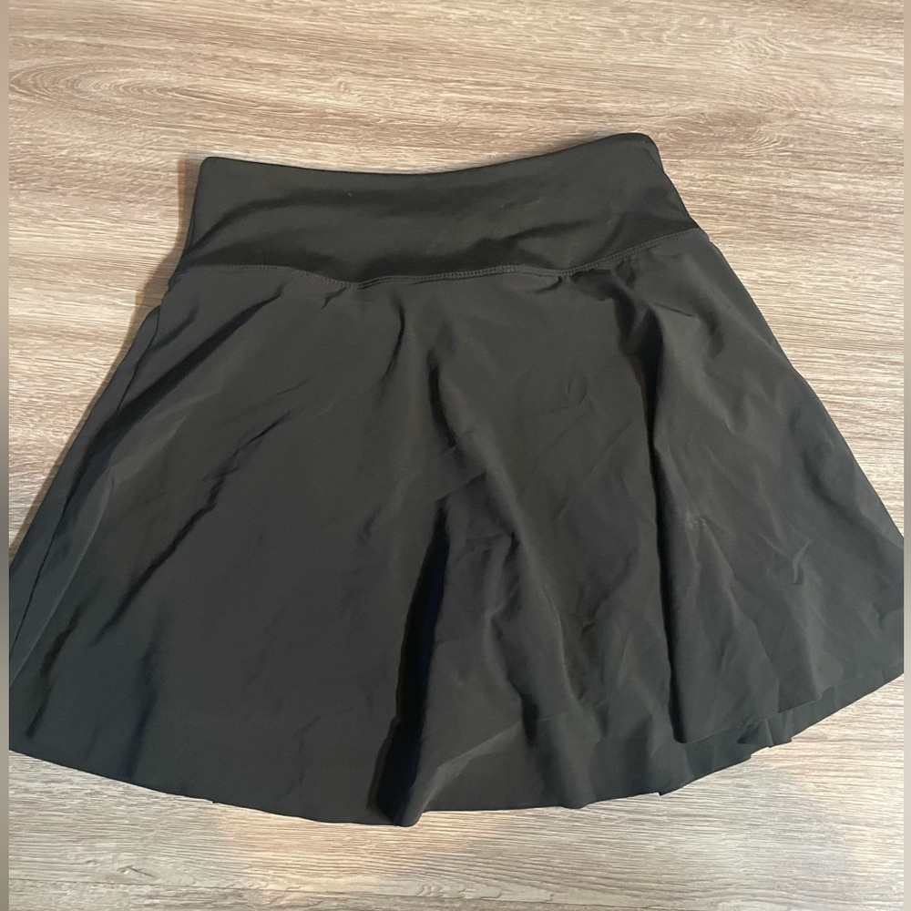 Nike Women's Black Skater Skirt - Picture 3 of 3